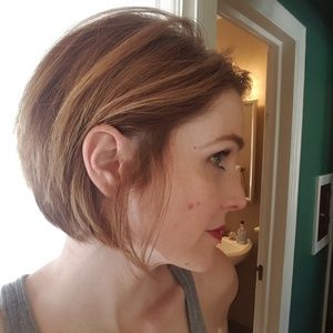 Meet your Posher, April